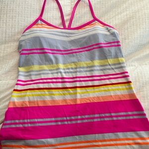 Lululemon tank size 6